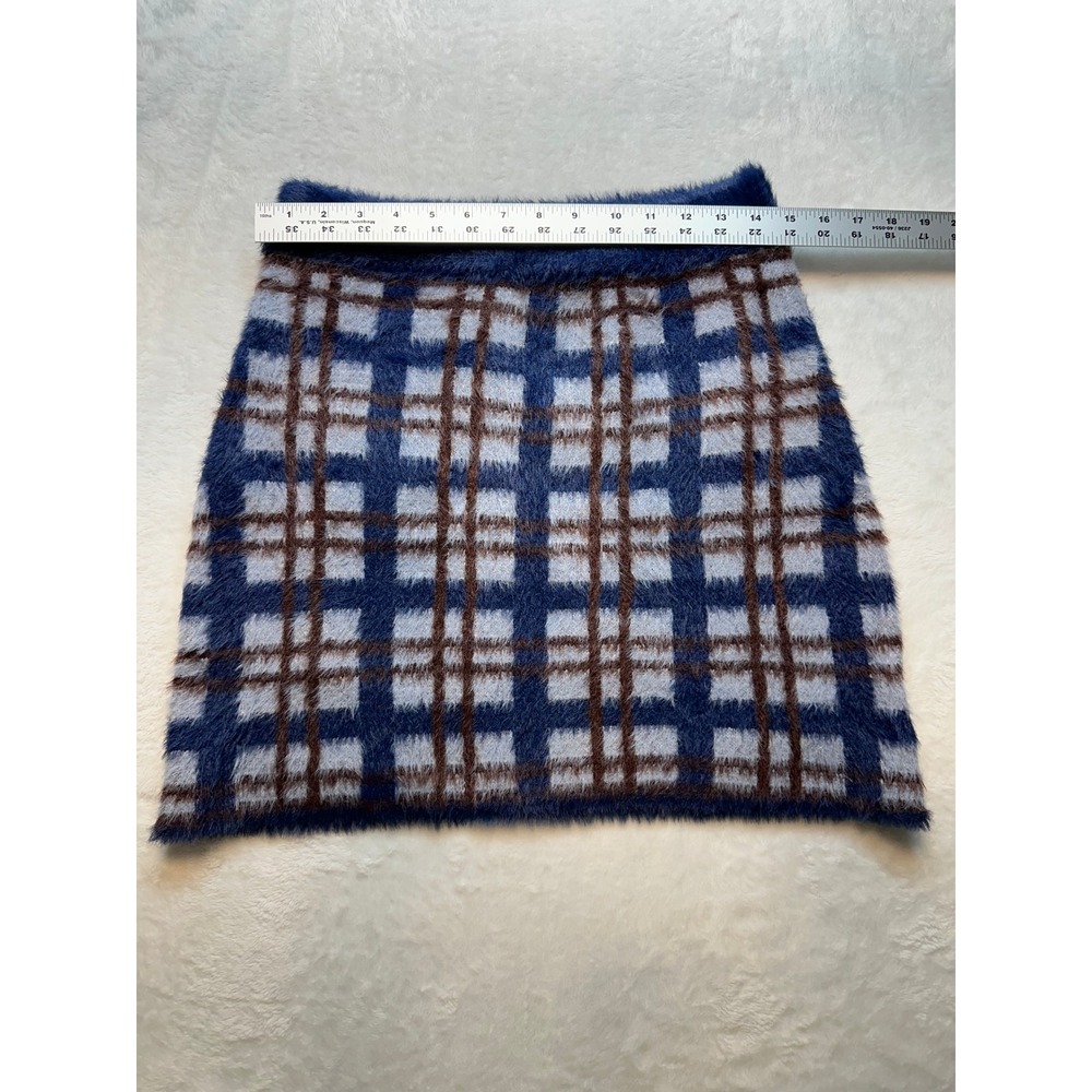 Le Lis Collection Navy Blue Brown Plaid Fuzzy Eyelash Knit Mini Skirt Large -199